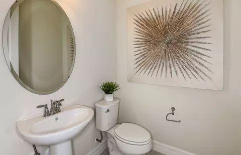 Bath - 18405 Parksville Dr, Estero, FL 33928 photo 3 of 3