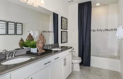 Bath - 18405 Parksville Dr, Estero, FL 33928 photo 2 of 3
