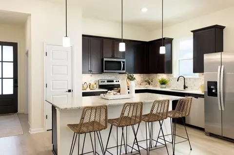 Kitchen - 237 Saddle Park, Cibolo, TX 78108 photo 2 of 2