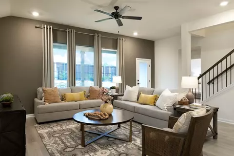 Living - 237 Saddle Park, Cibolo, TX 78108 photo 2 of 2
