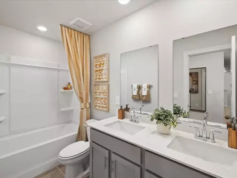 Bath - 101 Granby Trl, Easley, SC 29642 photo 3 of 4