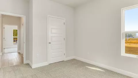 Bedroom - 5326 Macarthur Dr, Crestview, FL 32539 photo 7 of 20