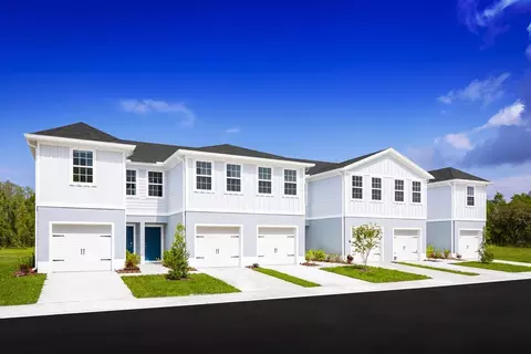 94 Savannah Lakes Blvd, Fort Pierce, FL 34982
