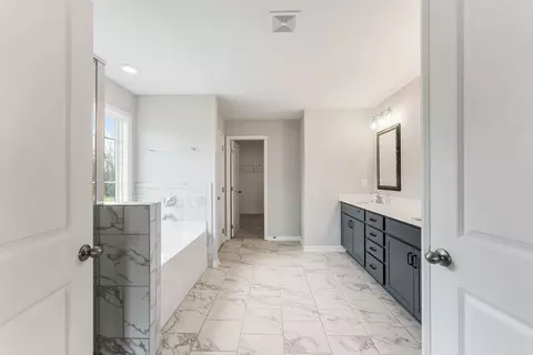 Entry Way - 7204 Bill Dorn Rd, Appling, GA 30802 photo 7 of 7
