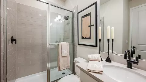 Bath - 19337 Lochside Ln, Mount Dora, FL 32757 photo 1 of 7