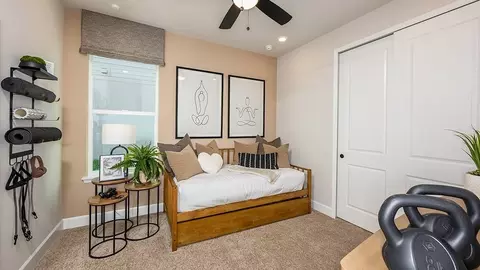 Bedroom - 19337 Lochside Ln, Mount Dora, FL 32757 photo 3 of 11