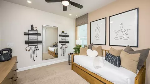 Bedroom - 19337 Lochside Ln, Mount Dora, FL 32757 photo 4 of 11