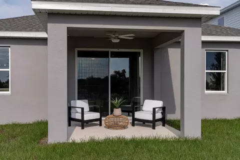 Exterior - 2011 Town Pasture Dr, Eustis, FL 32726 photo 10 of 17