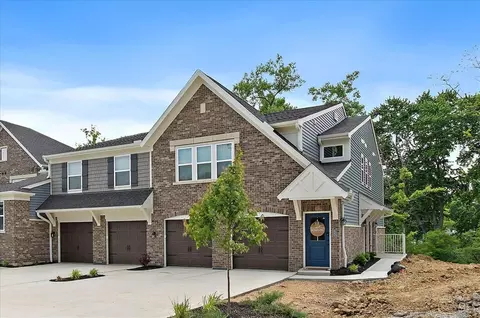 523 Tradition Rdg, Cincinnati, OH 45245