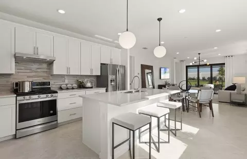 Kitchen - 2049 Terreno Blvd, Naples, FL 34120 photo 4 of 4