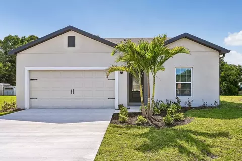 1173 SE Port St Lucie Blvd, Port Saint Lucie, FL 34952
