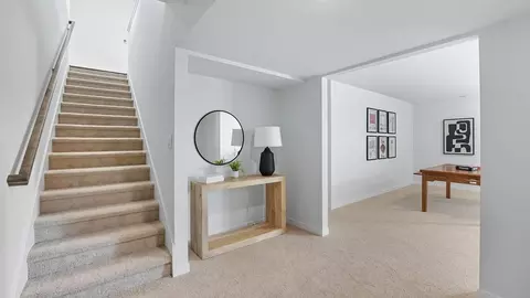 Entry Way - 17819 Green Rd, Gardner, KS 66030 photo 3 of 3