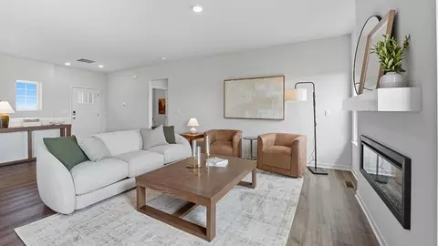 Living - 17819 Green Rd, Gardner, KS 66030 photo 1 of 1