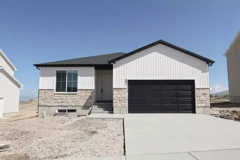 Brooklyn St., Ammon, ID 83401