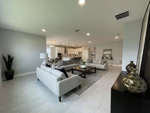 Living - 5394 Lassen St, Saint Cloud, FL 34771 photo 1 of 3