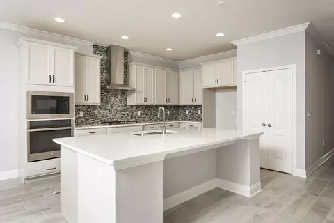 Kitchen - 5394 Lassen St, Saint Cloud, FL 34771 photo 1 of 4
