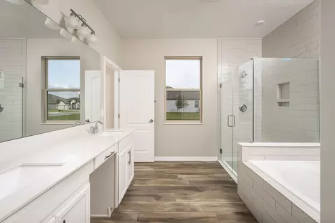 Bath - 5394 Lassen St, Saint Cloud, FL 34771 photo 2 of 2