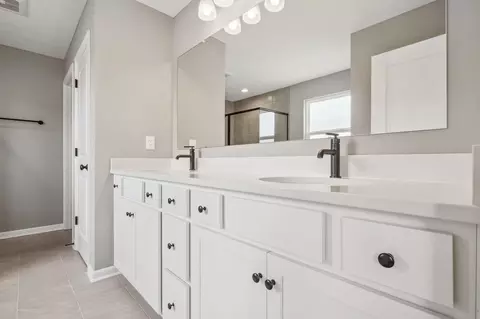 Bath - 106 Ruby Rd, Pataskala, OH 43062 photo 1 of 1