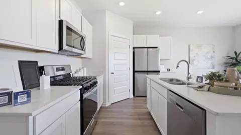 Kitchen - 149 Sky View Ln, Beecher, IL 60401 photo 2 of 6