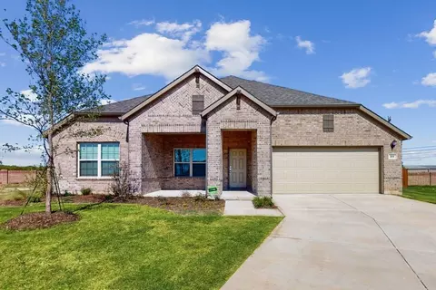 133 Hudson Ln, Justin, TX 76247