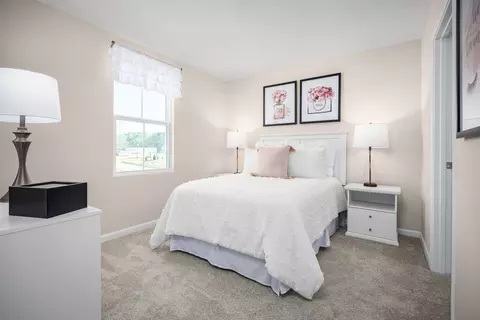 Bedroom - 331 Nevins Rd, Henrietta, NY 14467 photo 4 of 7