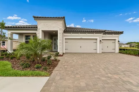 34706 Legacy Acres Dr, Zephyrhills, FL 33541