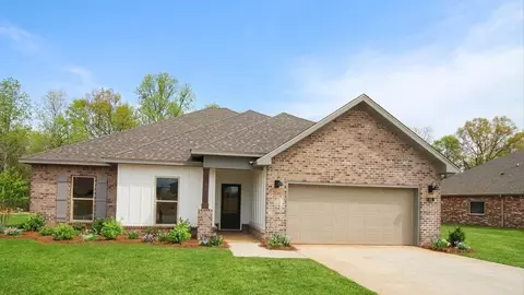 11 Stonebridge Dr, Petal, MS 39465