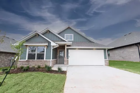 10336 SW 56th St, Mustang, OK 73064
