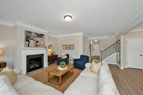 Living - Quinelle Drive, Perry, GA 31069 photo 14 of 16