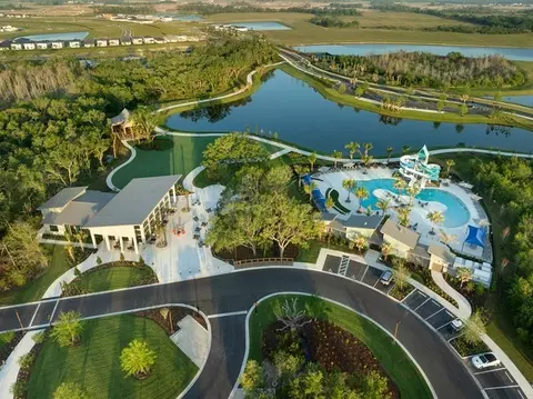 View/Area - 10620 Crescent Creek Xing, Parrish, FL 34219 photo 21 of 24