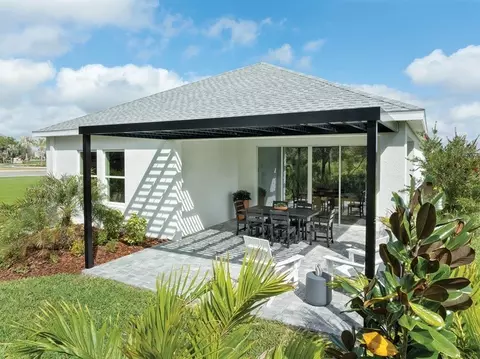 Exterior - 10620 Crescent Creek Xing, Parrish, FL 34219 photo 4 of 10