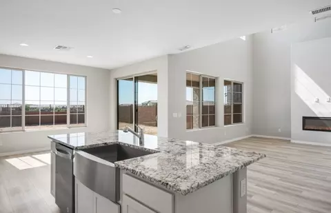 Kitchen - 9960 S Gold Stone Trl, Apache Junction, AZ 85120 photo 4 of 8