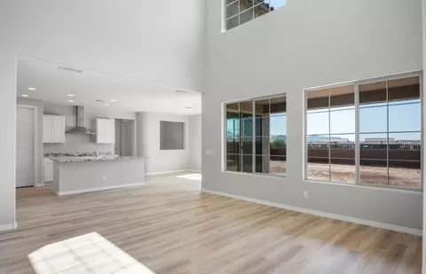 Living - 9960 S Gold Stone Trl, Apache Junction, AZ 85120 photo 4 of 10