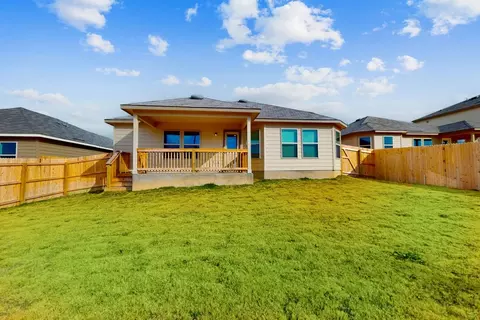 Exterior - 23712 Bubbas Cir, Elmendorf, TX 78112 photo 2 of 13