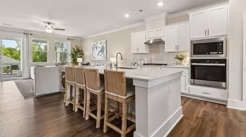 Kitchen - 614 Shining Sun Ct, Gilbert, SC 29054 photo 7 of 10
