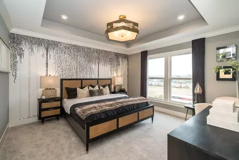 Bedroom - 8905 Eager Rd, Saint Louis, MO 63144 photo 5 of 10