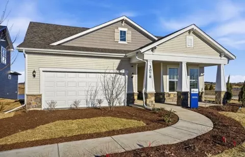 3084 Timberlake Ave, New Lenox, IL 60451