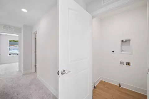 Entry Way - 1008 Pine Tree Ln, Troy, MI 48085 photo 1 of 2