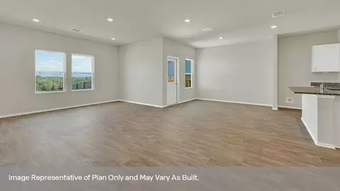Living - 336 Bollinger Blvd, Maxwell, TX 78656 photo 2 of 5