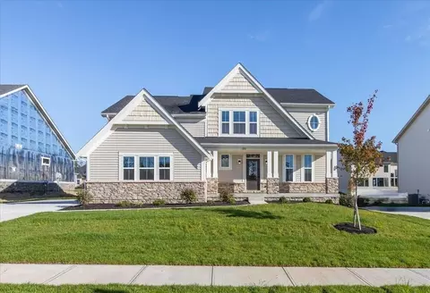 1292 Hawthorne Pkwy, Grove City, OH 43123