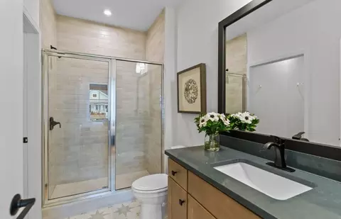 Bath - 6001 Moonshell Loop, Wilmington, NC 28412 photo 3 of 4