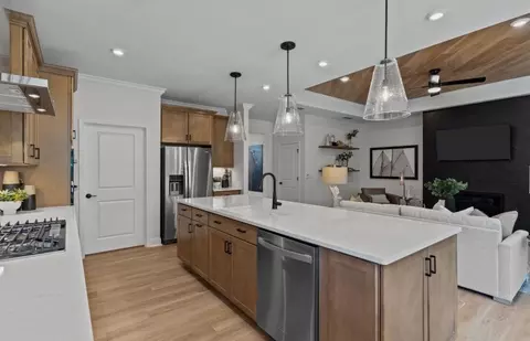Kitchen - 6001 Moonshell Loop, Wilmington, NC 28412 photo 4 of 5