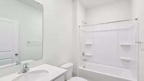 Bath - 3013 Ryelands Pl, Lancaster, SC 29720 photo 1 of 10