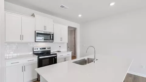 Kitchen - 3013 Ryelands Pl, Lancaster, SC 29720 photo 1 of 11