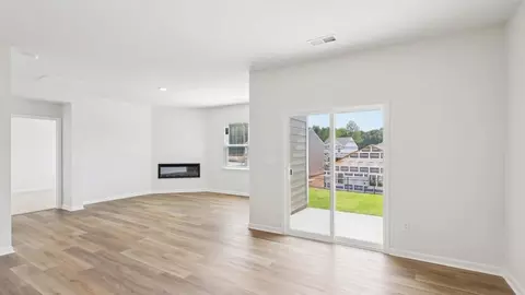 Living - 3013 Ryelands Pl, Lancaster, SC 29720 photo 3 of 6