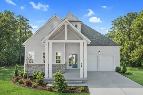 7235 Fighting Creek Rd, Sherrills Ford, NC 28673