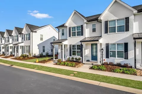 218 Buxton Rd, Dalton, GA 30721