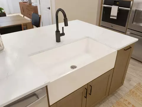 Kitchen - 1757 Blacksmith Way UNIT B, Frederick, MD 21702 photo 2 of 3