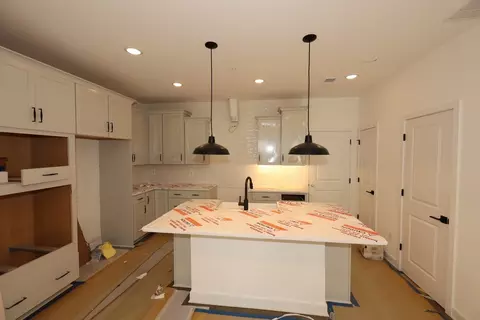 Kitchen - 1757 Blacksmith Way UNIT B, Frederick, MD 21702 photo 2 of 6