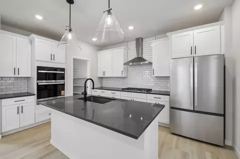 Kitchen - 8678 King St, Westminster, CO 80031 photo 1 of 8